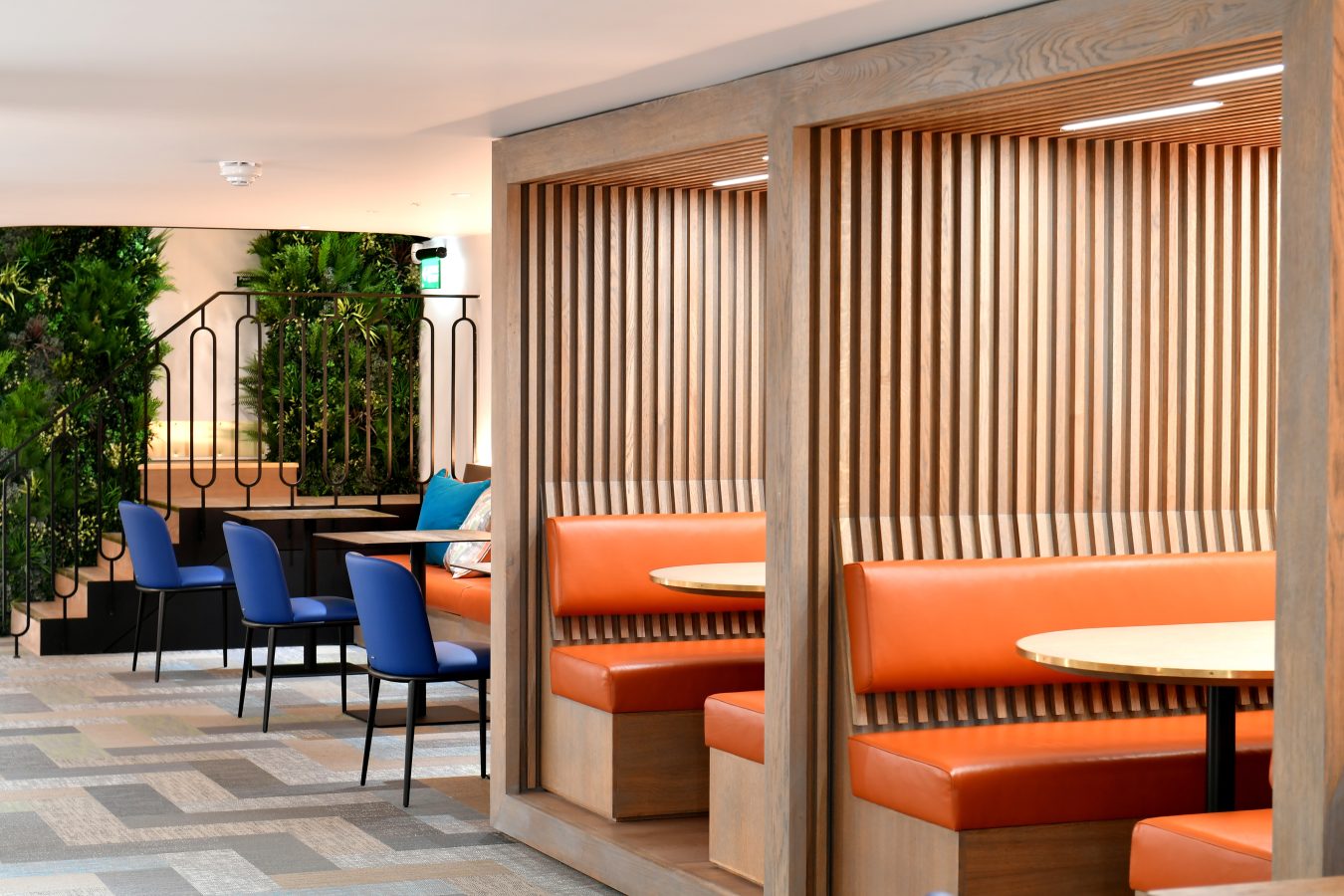 MT Garden Room 33